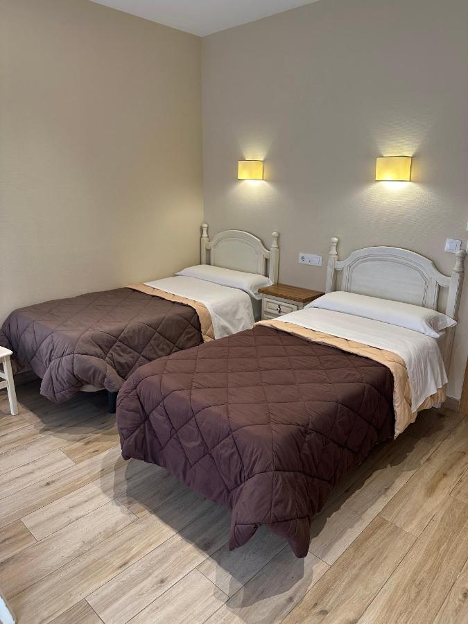Hotel Toledo Plaza Esterno foto